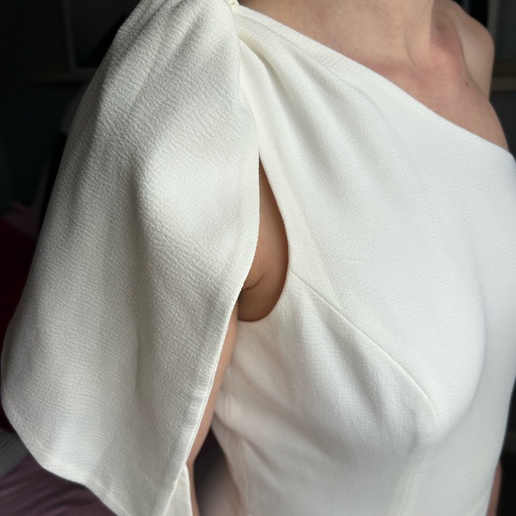 NWOT Dress the Population white Asymmetrical Sleeveless Bow Shoulder Maxi Dress - Picture 6 of 10